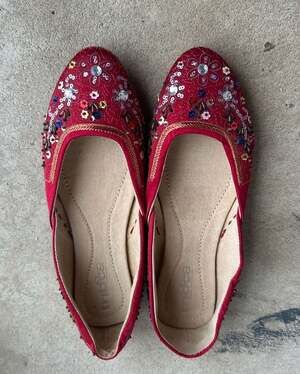 Tribeca by Kenneth Cole Jade Red Beaded Sequin Embellished Ballet Flats Size 8M